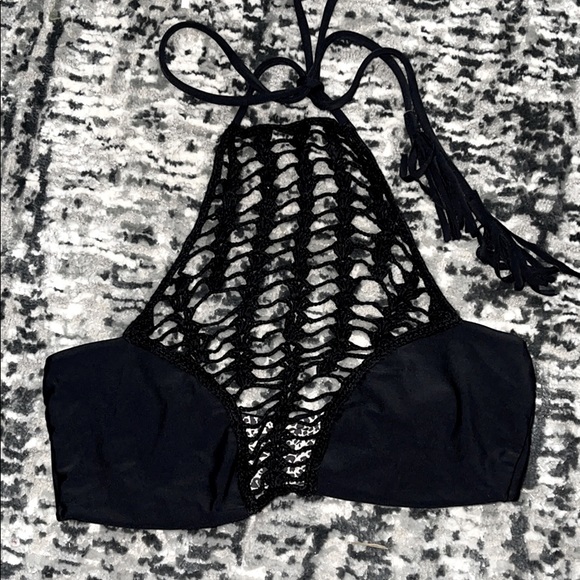 ACACIA - panama top in black🖤 - Picture 3 of 5